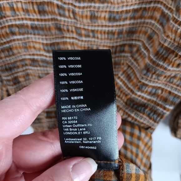 Urban Outfitters Francis Plaid Smocked Long Sleeve Mini Dress size Medium - Picture 6 of 6